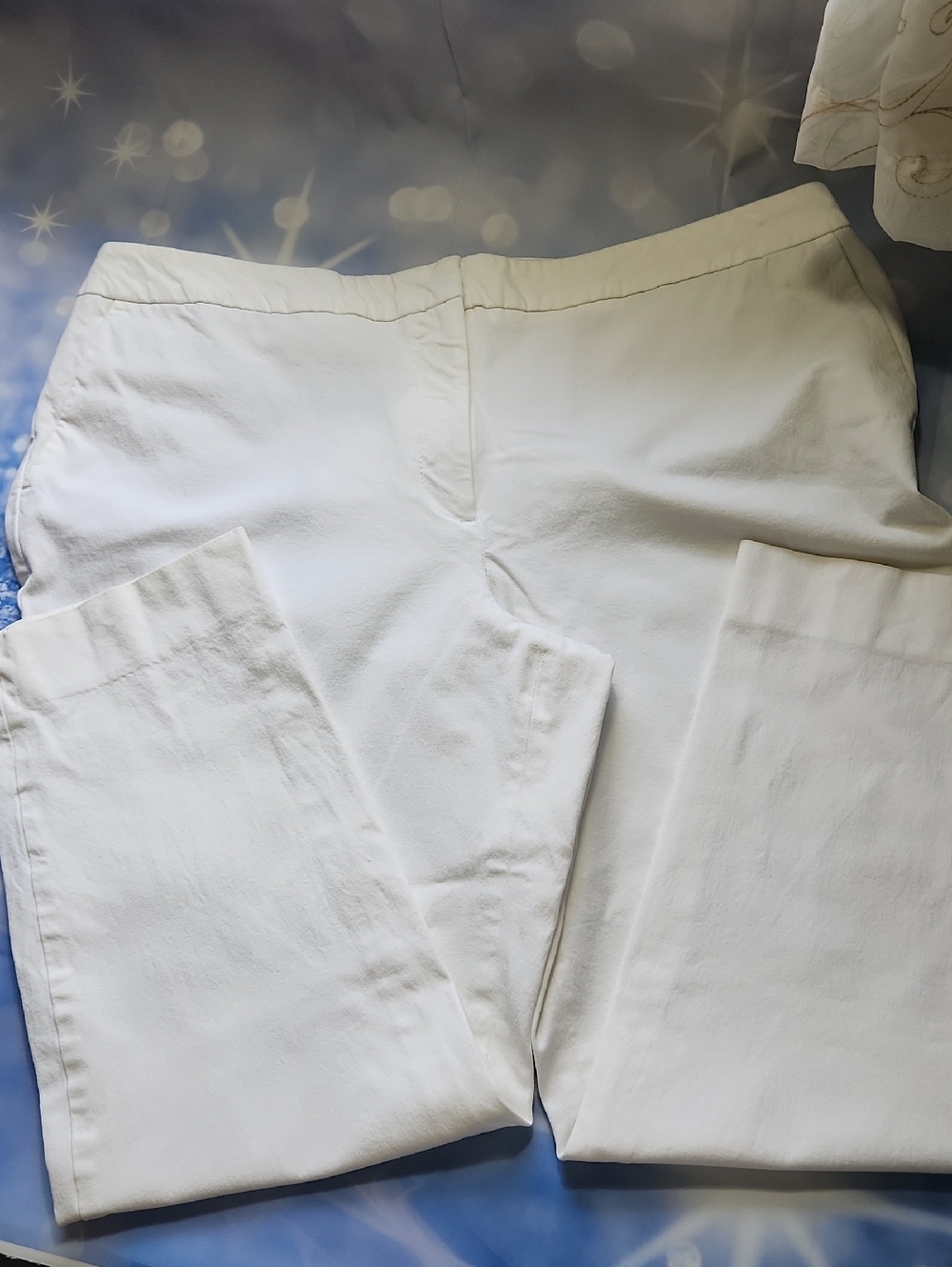 Talbots White Ankle-Length Cropped Pants
